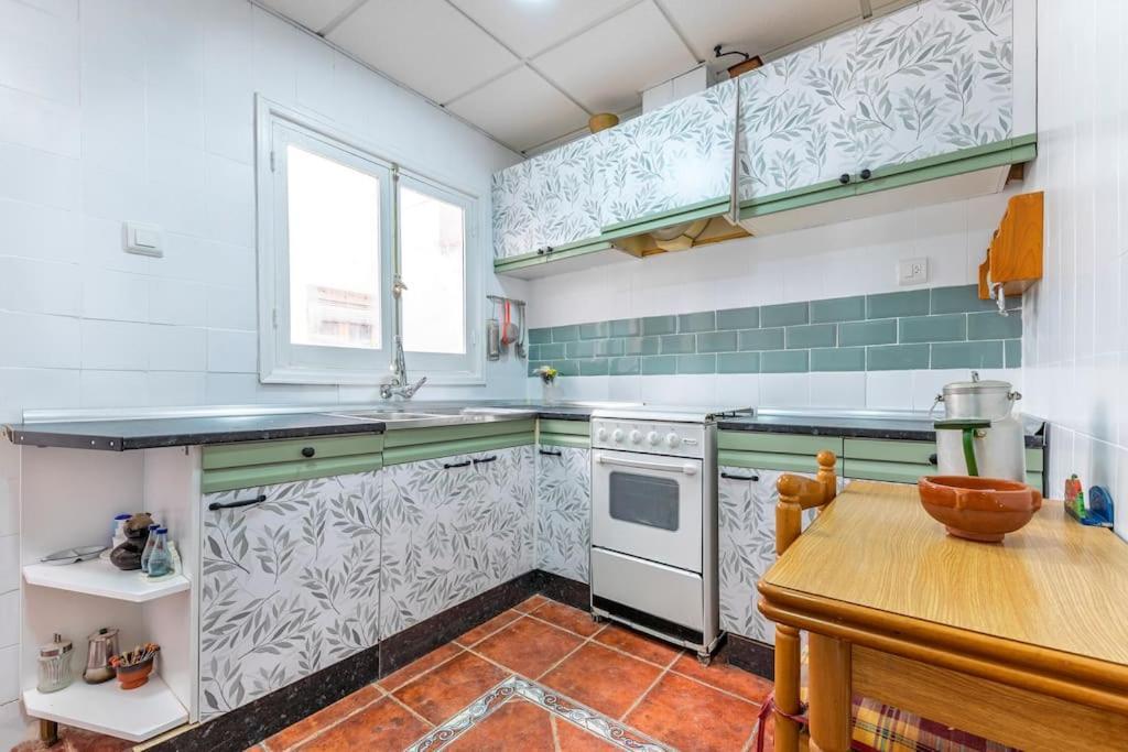 Ferienwohnung Piso En Pueblo Cerca De La Costa Elda Exterior foto
